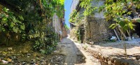 Up Hill Alley