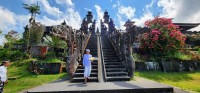 Priest at Pura Gelap