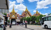 Wat Yan Nawa looking West