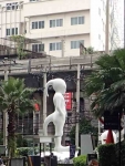 W District sculpture side view