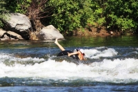 Floater tipping in the rapid