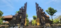 Pura Maduwe Karang Gates