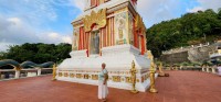 Nan at the Shrine